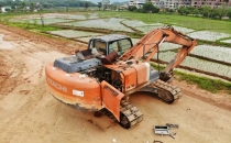 日立挖机小臂动作慢没劲？日立挖掘机华体足球中国有限公司中心